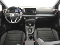 Usado Seat Arona Xperience 115 CV (84 kW) 2025 Gris/plata SUV