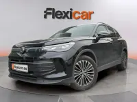Usado VW Tiguan Life 150 CV (110 kW) 2024 Negro SUV