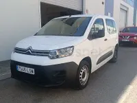 Usado Citroën Berlingo Live 102 CV (75 kW) 2021 Blanco Monovolumen