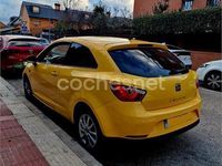 Usado Seat Ibiza SC 85 CV (62 kW) 2011 Amarillo Utilitario
