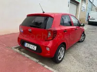 Usado Kia Picanto 67 CV (49 kW) 2019 Rojo Utilitario