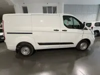 Usado Ford Transit Custom Trend 131 CV (96 kW) 2022 Blanco Van