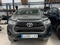 Usado Toyota HiLux 150 HP (110 kW) 2021 Verde Pickup