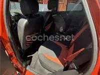 Usado Renault Captur XMOD 110 CV (80 kW) 2016 Naranja SUV