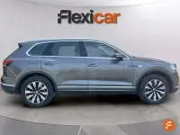 Usado VW Touareg 381 CV (280 kW) 2021 Gris SUV