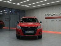 Käytetty VW Tiguan 140 HP (102 kW) 2010 Punainen Katumaasturi