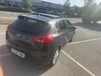 Usado Kia Ceed GT 90 CV (66 kW) 2012 Gris / plata Berlina