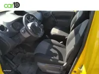 Usado Renault Kangoo 90 CV (66 kW) 2019 Amarillo Monovolumen
