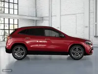 Usado Mercedes GLA200 150 CV (110 kW) 2025 Rojo SUV