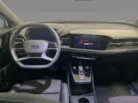 Usado Audi Q4 e-tron S-Line 219 kW (299 CV) 2024 Blanco SUV