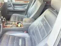 Usado VW Touareg 220 CV (161 kW) 2003 Negro SUV