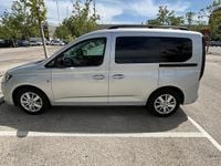 Usado VW Caddy Maxi 122 CV (89 kW) 2023 Gris Monovolumen