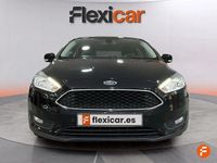 Usado Ford Focus Trend 100 CV (73 kW) 2017 Negro Berlina