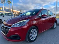 Usado Peugeot 208 Active 100 CV (73 kW) 2015 Granate Utilitario