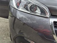 Usado Peugeot 208 82 CV (60 kW) 2019 Gris / plata Utilitario