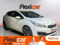 Usado Kia Ceed 100 CV (73 kW) 2018 Blanco Utilitario