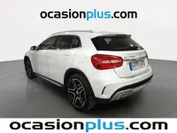 Usado Mercedes GLA220 AMG line 177 CV (130 kW) 2017 Blanco SUV