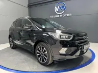Usado Ford Kuga ST-Line 150 CV (110 kW) 2018 Negro SUV