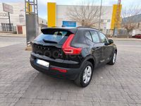 Usado Volvo XC40 Momentum 150 CV (110 kW) 2019 Negro SUV