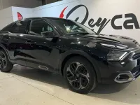 Begagnad Citroën C4 Shine 131 HK (96 kW) 2021 Svart Halvkombi