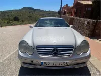 Usado Mercedes C220 143 CV (105 kW) 2003 Gris / plata Berlina