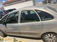Usado Citroën Xsara Picasso Exclusive 136 CV (100 kW) 2004 Gris / plata Monovolumen