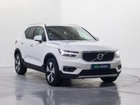 Usado Volvo XC40 Momentum 129 CV (94 kW) 2021 Blanco SUV