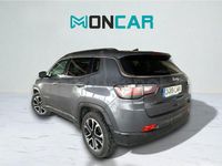 Usado Jeep Compass Limited 130 CV (95 kW) 2022 Gris / plata SUV
