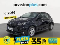Usado Toyota Yaris Hybrid Business Edition 116 CV (85 kW) 2021 Negro