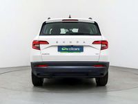 Usado Skoda Karoq Ambition 150 CV (110 kW) 2021 Blanco SUV