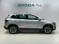 Nuevo Skoda Karoq 150 CV (110 kW) 2026 Gris plata SUV