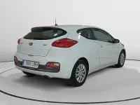 Usado Kia Ceed GT 110 CV (80 kW) 2014 Blanco Berlina