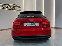 Usado Audi A1 Sportback Attraction 95 CV (69 kW) 2016 Rojo Utilitario