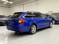 usado Skoda Octavia Combi 2.0TDI CR Ambition DSG 110kW