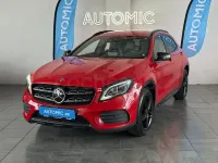 Usado Mercedes GLA250 211 CV (155 kW) 2019 Rojo SUV