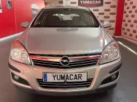 Usado Opel Astra Enjoy 115 CV (84 kW) 2009 Gris / plata Berlina