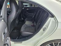 Usado Mercedes CLA200 136 CV (100 kW) 2018 Blanco Berlina