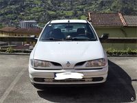 Usado Renault Mégane 75 CV (55 kW) 1999 Blanco Berlina