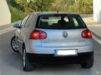 Usado VW Golf IV Highline 140 CV (102 kW) 2006 Gris / plata Berlina