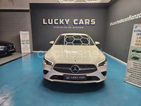 Usado Mercedes CLA220 Shooting Brake 190 CV (139 kW) 2021 Blanco Familiar