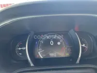 Usado Renault Mégane III Life 130 CV (95 kW) 2016 Gris / plata Berlina