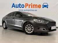 Usado Ford Mondeo Trend 120 CV (88 kW) 2017 Gris / plata Berlina