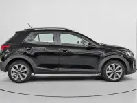 Usado Kia Stonic 100 CV (73 kW) 2022 Negro SUV