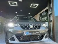 Usado Seat Arona Xperience 110 CV (80 kW) 2023 Gris SUV