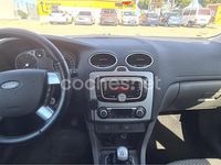 Usado Ford Focus Trend 115 CV (84 kW) 2007 Negro Berlina