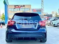 Usado Mercedes A45 AMG 381 CV (280 kW) 2016 Azul Utilitario