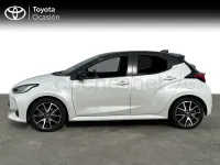 Usado Toyota Yaris Hybrid Plus 116 CV (85 kW) 2022 Blanco Berlina