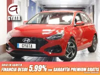 Usado Hyundai i30 100 CV (73 kW) 2024 Rojo Berlina