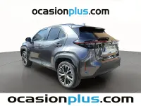 Usado Toyota Yaris Cross Style 130 CV (95 kW) 2024 Gris SUV