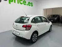 Usado Citroën C3 Attraction 68 CV (50 kW) 2016 Blanco Berlina
